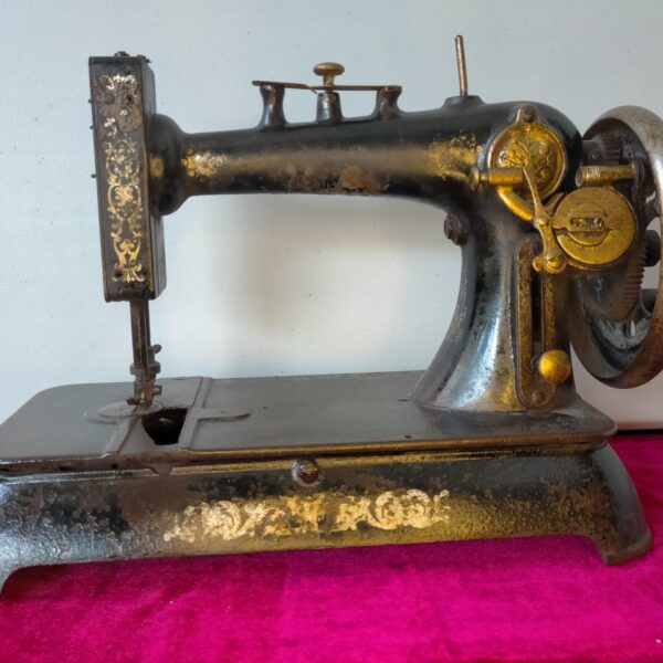 Máquina de coser Singer